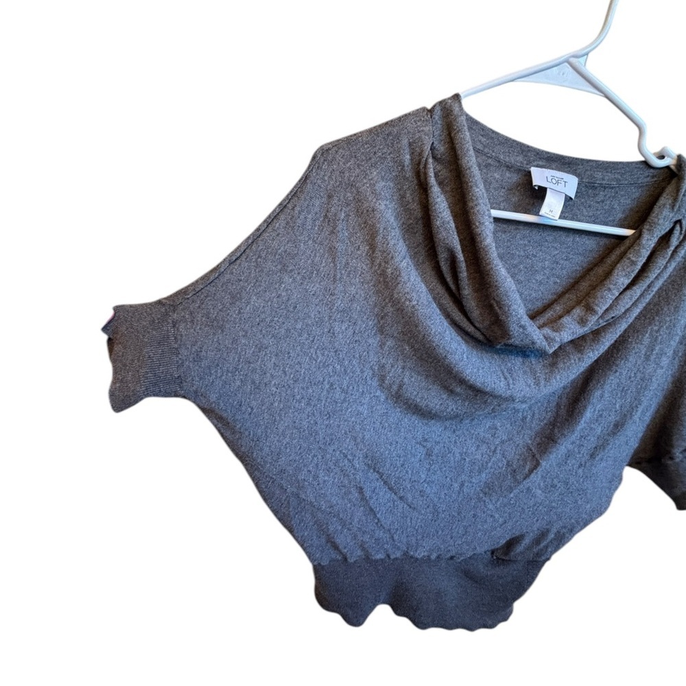 Ann Taylor’s LOFT W’s Med grey 3/4 Sleeve Sweater Cowl Neck Top. Exclnt cndtn. - Picture 7 of 10